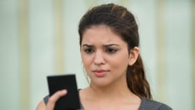 ਫੋਨ ਵੇਚਣ ਤੋਂ ਪਹਿਲਾਂ ਨਹੀਂ ਕੀਤੇ ਇਹ 5 ਕੰਮ ਤਾਂ ਵੱਧ ਸਕਦੀ ਹੈ ਮੁਸੀਬਤ, ਬਾਅਦ ਵਿੱਚ ਹੋਵੇਗਾ ਪਛਤਾਵਾ...