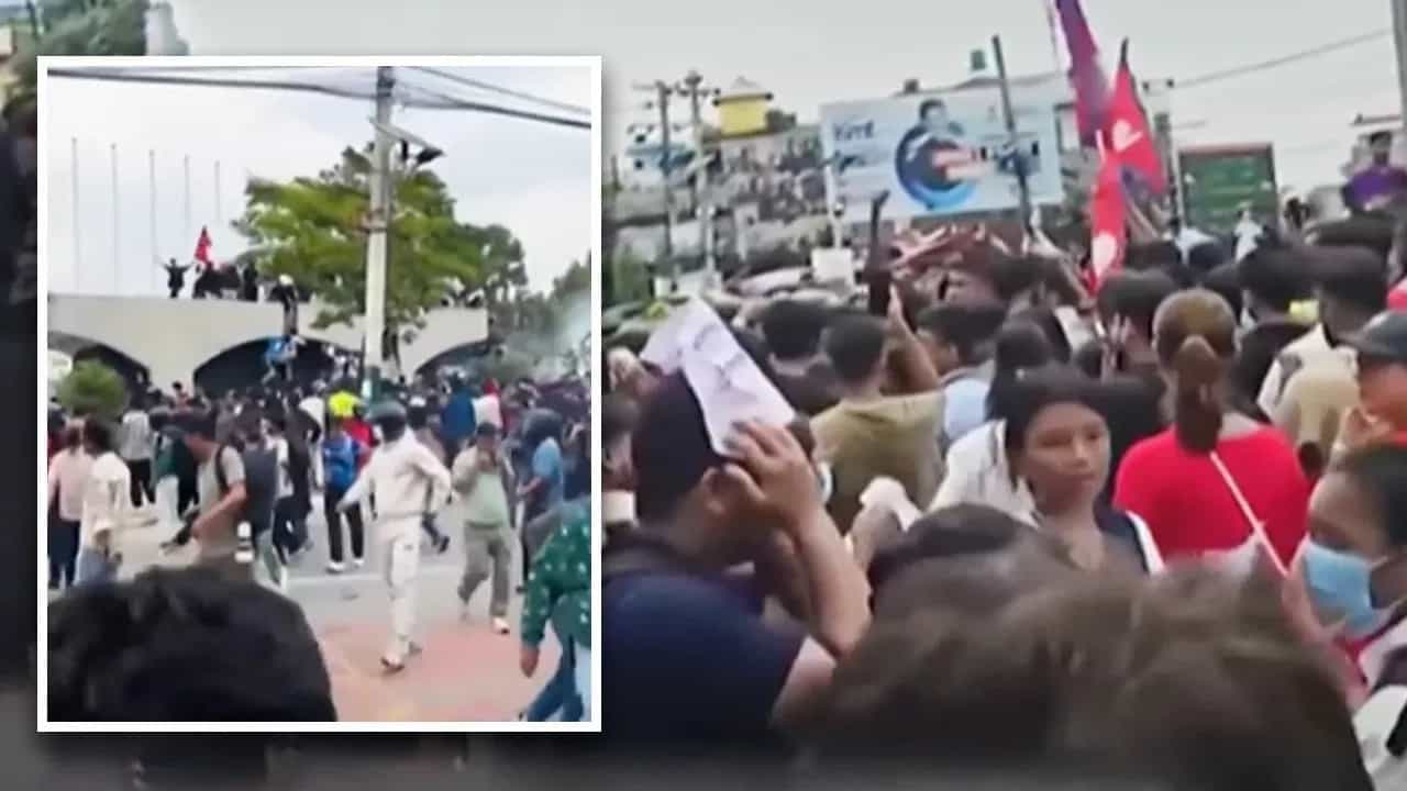 ਨੇਪਾਲ ਵਿੱਚ ਵਿਦਿਆਰਥੀਆਂ ਦੇ ਵਿਰੋਧ ਪ੍ਰਦਰਸ਼ਨ ਦੌਰਾਨ ਅੱਗਜ਼ਨੀ ਅਤੇ ਗੋਲੀਬਾਰੀ, 18 ਦੀ ਮੌਤ, ਕਾਠਮੰਡੂ ਵਿੱਚ ਕਰਫਿਊ ਨੇਪਾਲ ਵਿੱਚ ਵਿਦਿਆਰਥੀਆਂ ਦੇ ਵਿਰੋਧ ਪ੍ਰਦਰਸ਼ਨ ਦੌਰਾਨ ਅੱਗਜ਼ਨੀ ਅਤੇ ਗੋਲੀਬਾਰੀ, 18 ਦੀ ਮੌਤ, ਕਾਠਮੰਡੂ ਵਿੱਚ ਕਰਫਿਊ