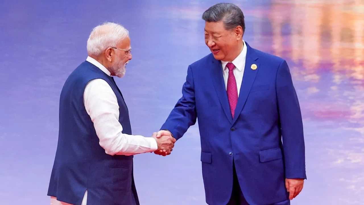 ਸ਼ਾਹਬਾਜ਼ ਸ਼ਰੀਫ਼ ਗਾਇਬ... ਚੀਨੀ ਮੀਡੀਆ ਚ ਛਾਏ ਪ੍ਰਧਾਨ ਮੰਤਰੀ ਮੋਦੀ, ਮੁੜ ਪਟਰੀ ਤੇ ਆ ਰਹੇ ਦੋਵਾਂ ਦੇਸ਼ਾਂ ਦੇ ਸਬੰਧ ਸ਼ਾਹਬਾਜ਼ ਸ਼ਰੀਫ਼ ਗਾਇਬ... ਚੀਨੀ ਮੀਡੀਆ ਚ ਛਾਏ ਪ੍ਰਧਾਨ ਮੰਤਰੀ ਮੋਦੀ, ਮੁੜ ਪਟਰੀ ਤੇ ਆ ਰਹੇ ਦੋਵਾਂ ਦੇਸ਼ਾਂ ਦੇ ਸਬੰਧ