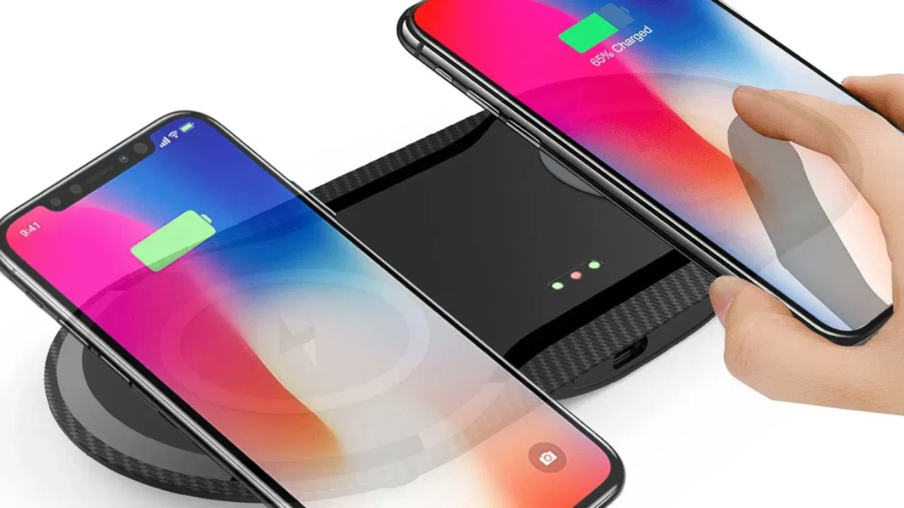 ਬਹੁਤ ਸਾਰੇ ਯੂਜ਼ਰਸ ਆਪਣੇ ਫ਼ੋਨ ਵਾਰ-ਵਾਰ ਚਾਰਜ ਕਰਦੇ ਹਨ, ਜਿਸ ਨਾਲ ਬੈਟਰੀ ਦੀ ਹੈਲਥ 'ਤੇ ਮਾੜਾ ਅਸਰ ਪੈਂਦਾ ਹੈ। ਇਹੀ ਕਾਰਨ ਹੈ ਕਿ ਬੈਟਰੀ ਪੂਰੀ ਚਾਰਜ ਤੋਂ ਬਾਅਦ ਵੀ ਬੈਟਰੀ ਬੈਕਅੱਪ ਘੱਟ ਹੁੰਦਾ ਹੈ। 80:20 ਨਿਯਮ ਨੂੰ ਫੋਲੋ ਕਰਨ ਨਾਲ ਬੈਟਰੀ ਦੀ ਪਰਫੋਰਮੈਂਸ ਬਣੀ ਰਹਿੰਦੀ ਹੈ ਅਤੇ ਬੈਟਰੀ ਵੀ ਲੰਬੇ ਸ੍ਹਮੇਂ ਤੱਕ ਸਹੀ ਰਹਿੰਦੀ ਹੈ। (Photo-Amazon)