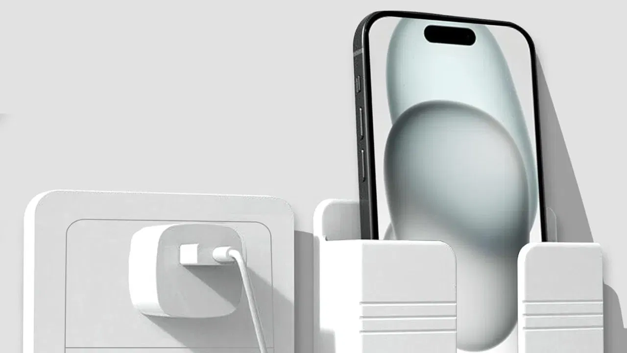 ਗਰਮੀਆਂ ਵਿੱਚ ਜ਼ਿਆਦਾਤਰ ਸਮਾਰਟਫੋਨ, ਖਾਸ ਕਰਕੇ ਆਈਫੋਨ, ਚਾਰਜਿੰਗ ਦੌਰਾਨ ਜ਼ਿਆਦਾ ਗਰਮ ਹੋ ਜਾਂਦੇ ਹਨ। ਇਸ ਸਮੱਸਿਆ ਤੋਂ ਬਚਣ ਲਈ, ਐਪਲ 80% ਤੱਕ ਚਾਰਜ ਕਰਨ ਦੀ ਸਲਾਹ ਦਿੰਦਾ ਹੈ। ਇਸ ਨਿਯਮ ਦੀ ਪਾਲਣਾ ਕਰਨ ਨਾਲ ਬੈਟਰੀ 'ਤੇ ਦਬਾਅ ਘੱਟ ਜਾਂਦਾ ਹੈ ਅਤੇ ਫ਼ੋਨ ਦੇ ਗਰਮ ਹੋਣ ਦੀ ਸਮੱਸਿਆ ਘੱਟ ਜਾਂਦੀ ਹੈ।