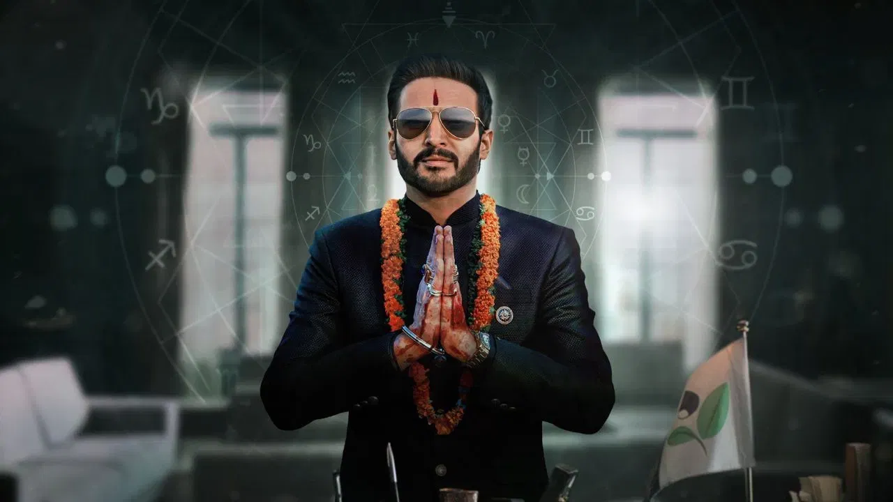 ਉਨ੍ਹਾਂ ਨੇ ਕੁਝ ਸਾਲ ਲਖਨਊ ਦੇ St. Francis College ਵਿੱਚ ਪੜ੍ਹਾਈ ਕੀਤੀ ਅਤੇ ਫਿਰ 1985 ਵਿੱਚ ਪੰਜਾਬ ਚਲੇ ਗਏ। ਉਨ੍ਹਾਂ ਨੇ ਨਾਭਾ ਦੇ ਪੰਜਾਬ ਪਬਲਿਕ ਸਕੂਲ ਅਤੇ ਪਟਿਆਲਾ ਦੇ ਪੰਜਾਬੀ ਯੂਨੀਵਰਸਿਟੀ ਦੇ ਬਿਕਰਮ ਕਾਲਜ ਤੋਂ ਉੱਚ ਸਿੱਖਿਆ ਹਾਸਿਲ ਕੀਤੀ।