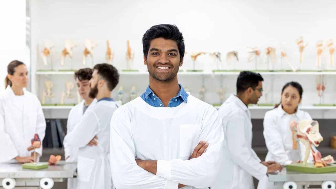 NEET PG ਕਾਉਂਸਲਿੰਗ ਸ਼ਡਿਊਲ ਕਦੋਂ ਕੀਤਾ ਜਾਵੇਗਾ ਜਾਰੀ? ਜਾਣੋ ਨਵੇਂ ਅਪਡੇਟਸ NEET PG ਕਾਉਂਸਲਿੰਗ ਸ਼ਡਿਊਲ ਕਦੋਂ ਕੀਤਾ ਜਾਵੇਗਾ ਜਾਰੀ? ਜਾਣੋ ਨਵੇਂ ਅਪਡੇਟਸ