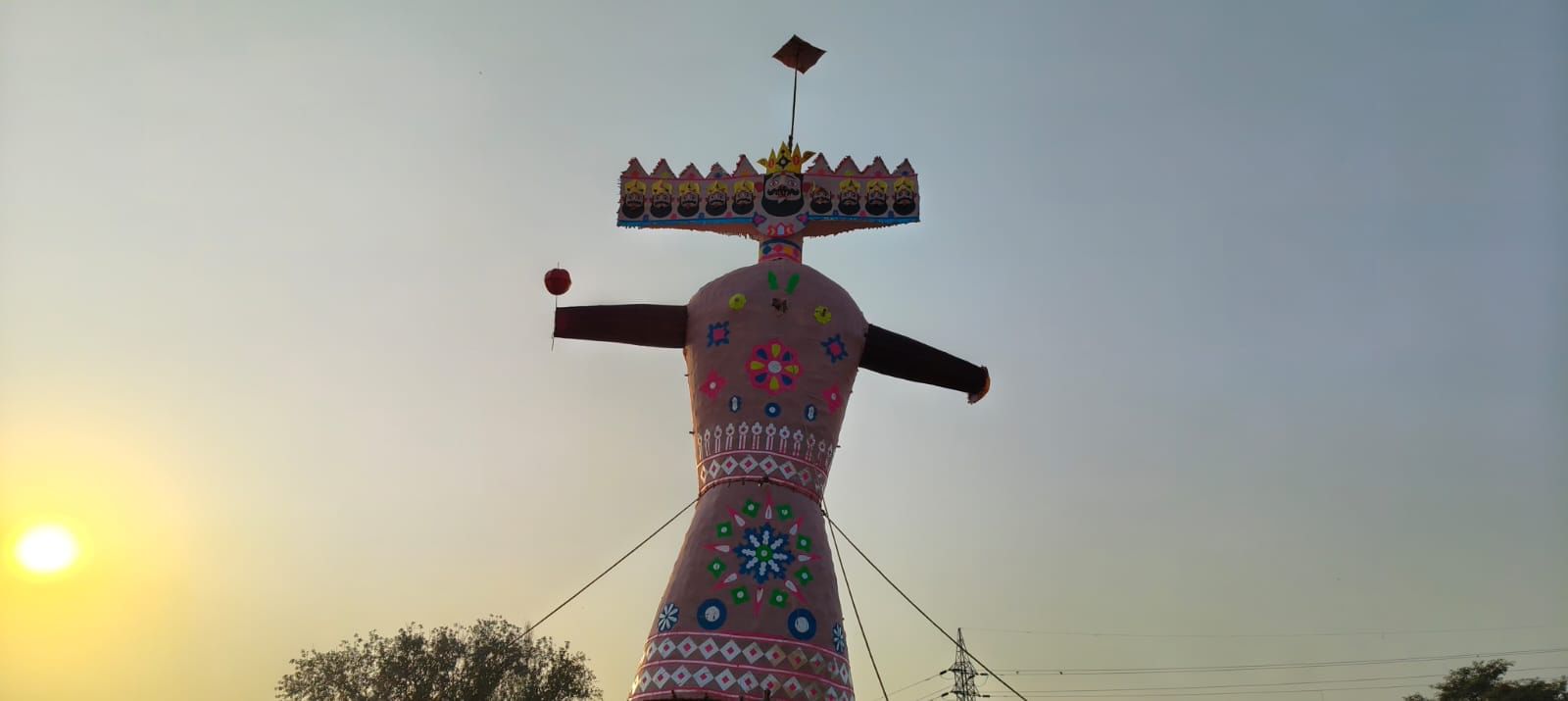 ਆਈਟੀਆਈ ਦੇ ਮੁੰਡਿਆਂ ਨੇ ਫਿਰੋਜ਼ਪੁਰ ਸ਼ਹਿਰ ਵਿੱਚ ਦੁਸਹਿਰੇ ਦਾ ਸ਼ੁਭ ਦਿਨ ਮਨਾਇਆ ।