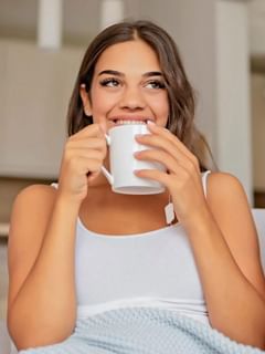 ਸਵੇਰੇ ਉੱਠ ਕੇ ਖਾਲੀ ਪੇਟ ਚਾਹ ਪੀਣੀ ਚਾਹੀਦੀ ਹੈ ਜਾਂ ਨਹੀਂ, ਡਾਕਟਰ ਤੋਂ ਜਾਣੋ...