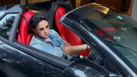 Abhishek Sharma Net Worth: ਫਰਾਰੀ ਖਰੀਦਣ ਵਾਲੇ ਅਭਿਸ਼ੇਕ ਸ਼ਰਮਾ ਕਿੰਨੇ ਅਮੀਰ ਹਨ? ਭੈਣ ਨੇ ਸ਼ੇਅਰ ਕਰ ਦਿੱਤੀ ਇਹ ਫੋਟੋ