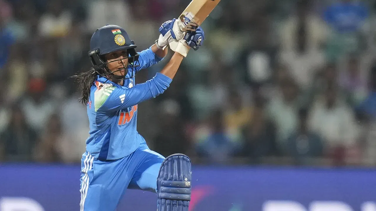 ਹਰਮਨਪ੍ਰੀਤ ਕੌਰ ਅਤੇ ਜੇਮੀਮਾ ਰੌਡ੍ਰਿਗਸ ਨੇ 150 ਤੋਂ ਵੱਧ ਦੌੜਾਂ ਦੀ ਸਾਂਝੇਦਾਰੀ ਕੀਤੀ, ਜੋ ਕਿ ਵਰਲਡ ਕੱਪ ਮੈਚ ਵਿੱਚ ਆਸਟ੍ਰੇਲੀਆ ਦੇ ਖਿਲਾਫ ਭਾਰਤ ਦੀ ਹੁਣ ਤੱਕ ਦੀ ਸਭ ਤੋਂ ਵੱਡੀ ਸਾਂਝੇਦਾਰੀ ਹੈ। (ਫੋਟੋ: ਪੀਟੀਆਈ)