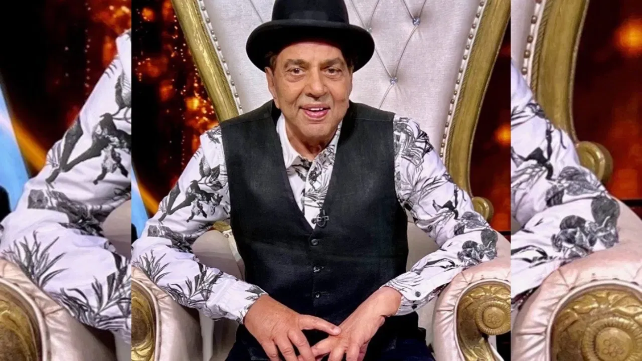 Instagram  ਤੋਂ ਇਲਾਵਾ, ਧਰਮਿੰਦਰ ਦਾ Facebook ਪੇਜ ਵੀ ਕਾਫੀ ਐਕਟਿਵਹੈ, ਜਿੱਥੇ ਉਨ੍ਹਾਂਦੇ 1.2 ਮਿਲੀਅਨ (12 ਲੱਖ) ਤੋਂ ਵੱਧ ਫਾਲੋਅਰਸ ਹਨ। ਉਹ ਉੱਥੇ ਆਪਣੇ ਪ੍ਰਸ਼ੰਸਕਾਂ ਨਾਲ ਇੱਕ ਭਾਵਨਾਤਮਕ ਸਬੰਧ ਬਣਾਈ ਰੱਖਦੇ ਹਨ ਅਤੇ ਅਕਸਰ ਪ੍ਰੇਰਨਾਦਾਇਕ ਸੰਦੇਸ਼ ਸ਼ੇਅਰ ਕਰਦੇ ਰਹਿੰਦੇ। (Image-Instagram/aapkadharam)