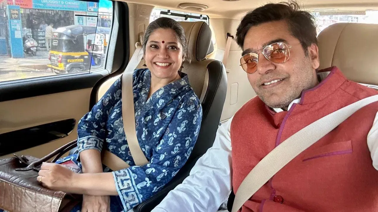 ਆਸ਼ੂਤੋਸ਼ ਰਾਣਾ 10 ਨਵੰਬਰ ਨੂੰ ਆਪਣਾ 58ਵਾਂ ਜਨਮਦਿਨ ਮਨਾ ਰਹੇ ਹਨ। ਤਾਂ, ਉਨ੍ਹਾਂ ਦੇ ਜਨਮਦਿਨ 'ਤੇ, ਆਓ ਆਸ਼ੂਤੋਸ਼ ਰਾਣਾ ਦੀ ਕੁੱਲ ਜਾਇਦਾਦ ਬਾਰੇ ਗੱਲ ਕਰੀਏ। ਮੱਧ ਪ੍ਰਦੇਸ਼ ਵਿੱਚ ਜਨਮੇ, ਆਸ਼ੂਤੋਸ਼ ਰਾਣਾ ਨੇ ਆਪਣੇ ਬਾਲੀਵੁੱਡ ਕੈਰੀਅਰ ਦੀ ਸ਼ੁਰੂਆਤ ਫਿਲਮ "ਦੁਸ਼ਮਨ" ਨਾਲ ਕੀਤੀ ਸੀ, ਜਿਸ ਵਿੱਚ ਉਨ੍ਹਾਂ ਨੇ ਨਕਾਰਾਤਮਕ ਕਿਰਦਾਰ ਨਿਭਾਇਆ ਸੀ।