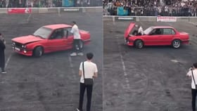 ਚਲਦੀ ਕਾਰ ਵਿੱਚੋਂ ਨਿਕਲਿਆ ਬਾਹਰ, ਫਿਰ ਦਿਖਾਇਆ ਅਜਿਹਾ ਖਤਰਨਾਕ ਸਟੰਟ