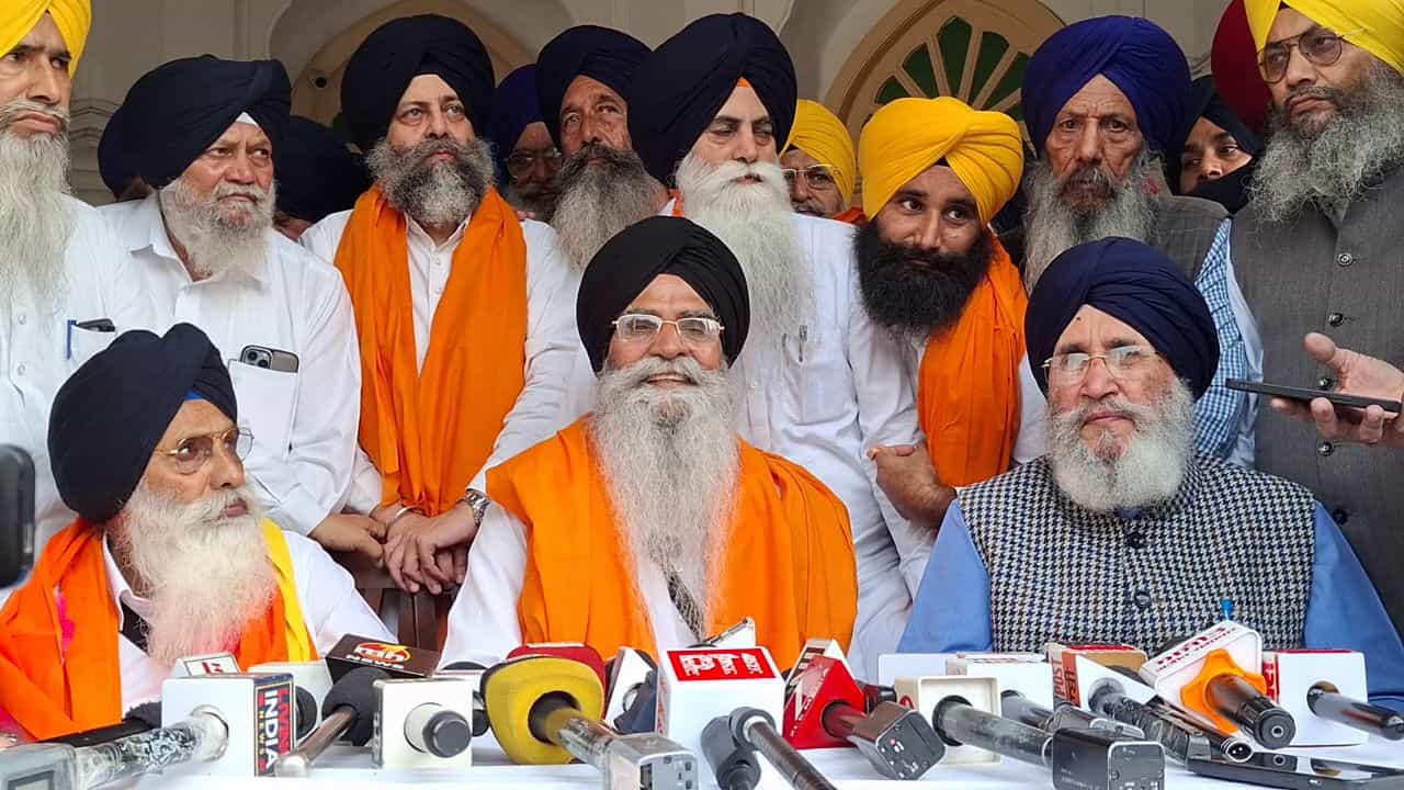 SGPC ਦੀ ਅੰਤ੍ਰਿੰਗ ਕਮੇਟੀ ਦੀ ਮੀਟਿੰਗ ਚ ਕਈ ਅਹਿਮ ਫੈਸਲੇ, ਬੇਅਦਬੀ, ਸਿੱਖ ਕਕਾਰ ਤੇ ਬਜਟ ਵਰਗੇ ਮੁੱਦਿਆ ਤੇ ਚਰਚਾ