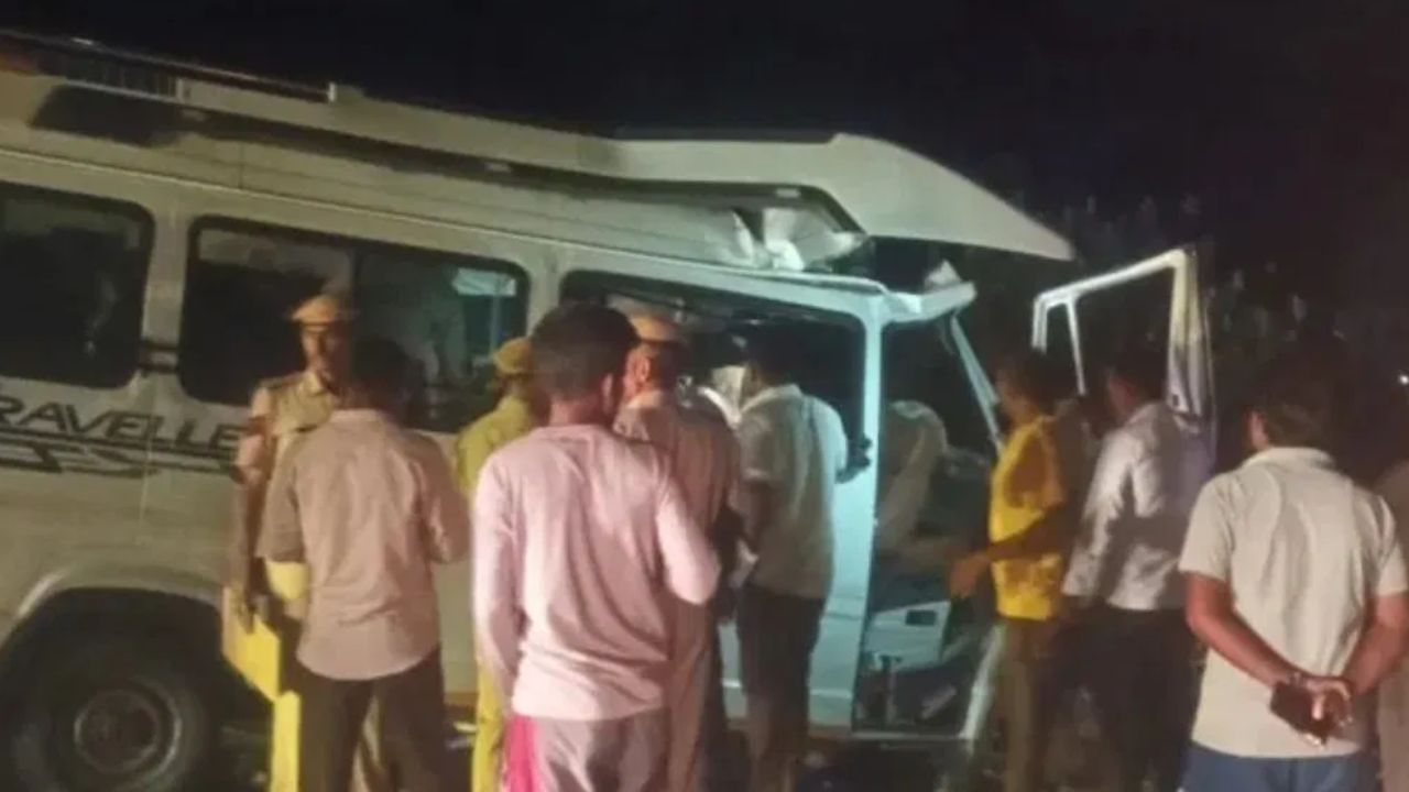 ਜੋਧਪੁਰ 'ਚ ਭਿਆਨਕ ਸੜਕ ਹਾਦਸਾ, ਖੜ੍ਹੇ ਟ੍ਰੇਲਰ ਨਾਲ ਟਕਰਾਈ ਸ਼ਰਧਾਲੂਆਂ ਨਾਲ ਭਰੀ ਗੱਡੀ; 15 ਦੀ ਮੌਤ