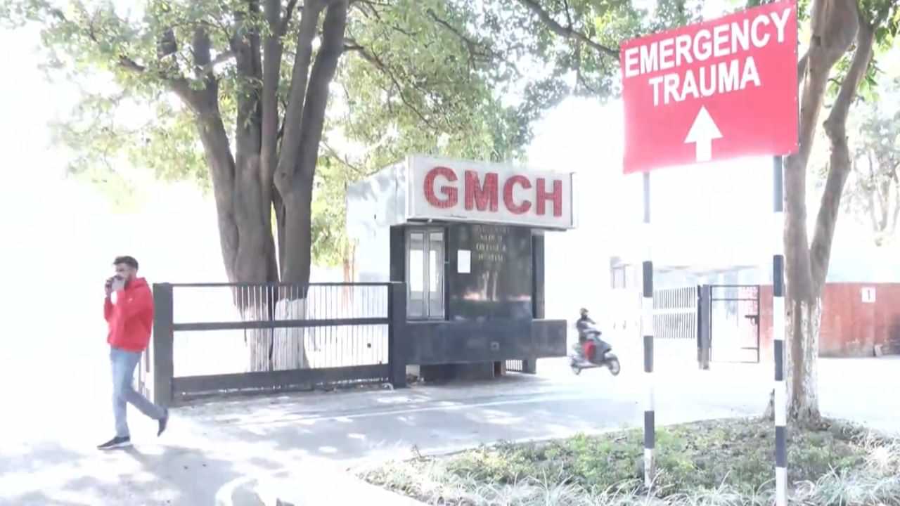 ਕੋਰਟ ਨੇ ਸੁਣਾਈ ਫਾਂਸੀ ਦੀ ਸਜ਼ਾ, ਹੁਣ ਹਸਪਤਾਲ ਵਿੱਚੋ ਹੋ ਗਿਆ ਫਰਾਰ, ਦੇਖਦੀ ਰਹਿ ਗਈ ਪੁਲਿਸ ਕੋਰਟ ਨੇ ਸੁਣਾਈ ਫਾਂਸੀ ਦੀ ਸਜ਼ਾ, ਹੁਣ ਹਸਪਤਾਲ ਵਿੱਚੋ ਹੋ ਗਿਆ ਫਰਾਰ, ਦੇਖਦੀ ਰਹਿ ਗਈ ਪੁਲਿਸ