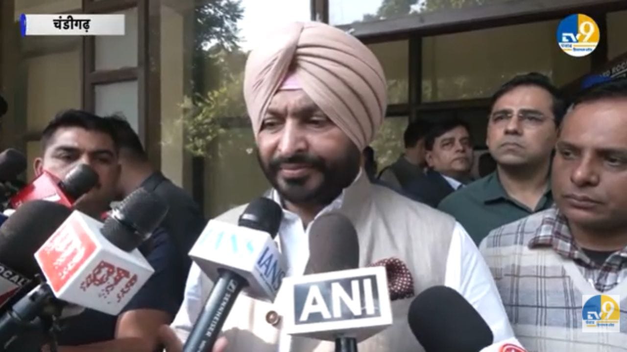 Delhi Red Fort Blast: 'ਧਮਾਕਾ ਕਰਨ ਪਿੱਛੇ ਪਾਕਿਸਤਾਨ ਦਾ ਹੱਥ...ਦਿੱਤਾ ਜਾਵੇਗਾ ਢੁਕਵਾਂ ਜਵਾਬ'...ਦਿੱਲੀ ਧਮਾਕੇ 'ਤੇ ਬੋਲੇ ਬਿੱਟੂ