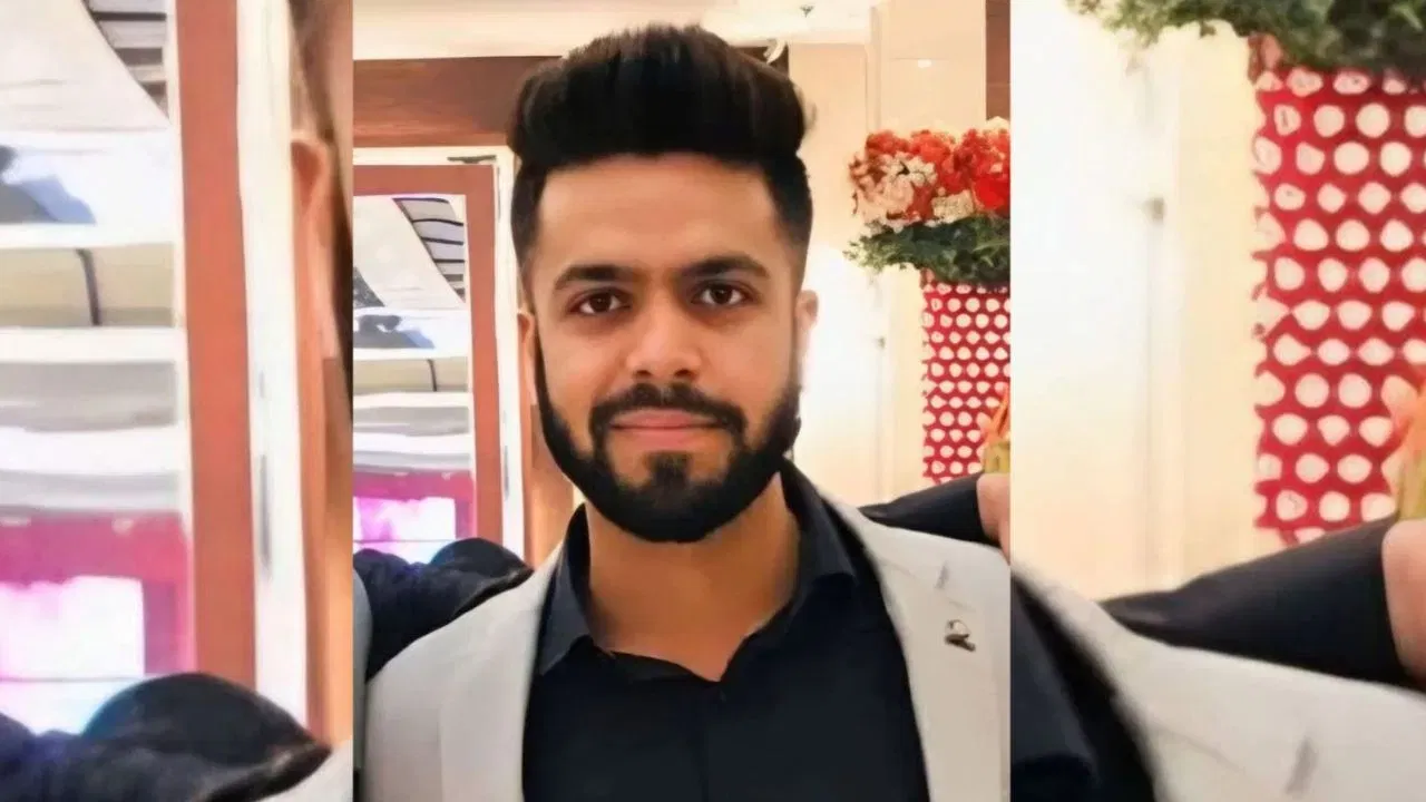 ਕਾਰ ਧਮਾਕੇ ਵਿੱਚ ਮਾਰੇ ਗਿਆ ਅਮਰ ਕਟਾਰੀਆ (34), ਦਿੱਲੀ ਦੇ ਸ੍ਰੀਨਿਵਾਸਪੁਰੀ ਦਾ ਰਹਿਣ ਵਾਲੇ ਸਨ। ਉਨ੍ਹਾਂ ਦੇ ਪਿਤਾ ਨੇ ਆਪਣੇ ਪੁੱਤਰ ਦੀ ਮੌਤ 'ਤੇ ਰੋਂਦੇ ਹੋਏ ਕਿਹਾ ਕਿ ਅਮਰ ਉਨ੍ਹਾਂ ਦਾ ਇਕਲੌਤਾ ਪੁੱਤਰ ਸੀ। ਉਨ੍ਹਾਂਨੇ ਧਮਾਕੇ ਤੋਂ 10 ਮਿੰਟ ਪਹਿਲਾਂ ਉਨ੍ਹਾਂ ਨਾਲ ਗੱਲ ਕੀਤੀ ਸੀ। ਪਰਿਵਾਰ ਨੇ ਇਕੱਠੇ ਡਿਨਰ ਦੀ ਪਲਾਨਿੰਗ ਬਣਾਈ ਸੀ। ਪੁੱਤਰ ਲਾਲ ਕਿਲ੍ਹੇ ਦੇ ਨੇੜੇ ਆਪਣੇ ਪਰਿਵਾਰ ਦੀ ਉਡੀਕ ਕਰ ਰਿਹਾ ਸੀ ਜਦੋਂ ਉਨ੍ਹਾਂ ਦੀ i20 ਕਾਰ ਵਿੱਚ ਹੋਏ ਜੋਰਦਾਰ ਧਮਾਕੇ ਵਿੱਚ ਮੌਤ ਹੋ ਗਈ। ਅਮਰ ਦੀ ਲਾਸ਼ ਦੀ ਪਛਾਣ ਉਨ੍ਹਾਂਦੇ ਹੱਥਾਂ ਦੇ ਟੈਟੂ ਅਤੇ ਕੱਪੜਿਆਂ ਤੋਂ ਹੋਈ।