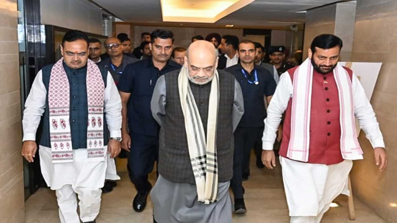 ਗ੍ਰਹਿ ਮੰਤਰੀ ਅਮਿਤ ਸ਼ਾਹ ਦੀ ਹਰਿਆਣਾ ਚ ਬੈਠਕ, ਸੀਐਮ ਮਾਨ ਸਮੇਤ ਹੋਰ 6 ਸੂਬਿਆਂ ਦੇ ਲੀਡਰ ਸ਼ਾਮਲ ਗ੍ਰਹਿ ਮੰਤਰੀ ਅਮਿਤ ਸ਼ਾਹ ਦੀ ਹਰਿਆਣਾ ਚ ਬੈਠਕ, ਸੀਐਮ ਮਾਨ ਸਮੇਤ ਹੋਰ 6 ਸੂਬਿਆਂ ਦੇ ਲੀਡਰ ਸ਼ਾਮਲ