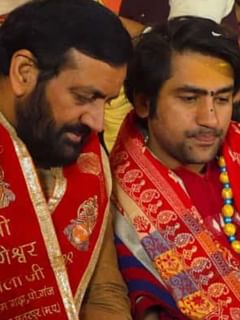 ਸੀਐਮ, ਸਾਧੂ, ਮੌਨੀ ਬਾਬਾ ਤੇ ਸੜਕਾਂ ‘ਤੇ ਸੈਲਾਬ… ਬਾਗੇਸ਼ਵਰ ਬਾਬਾ ਦੀ ਸਨਾਤਨ ਪਦਯਾਤਰਾ ਦੇ ਵਿਲੱਖਣ ਪਲ...