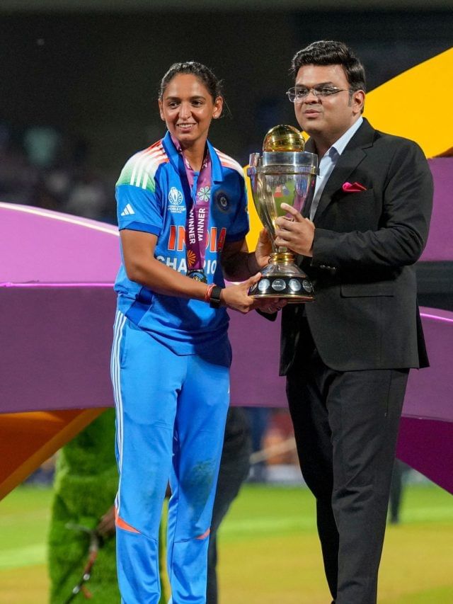 ਵਰਲਡ ਕੱਪ ਜਿੱਤਣ ਤੋਂ ਬਾਅਦ ਜਿੱਥੇ ਪਹੁੰਚੇ ਸਨ ਧੋਨੀ, ਹੁਣ ਹਰਮਨਪ੍ਰੀਤ ਕੌਰ ਵੀ