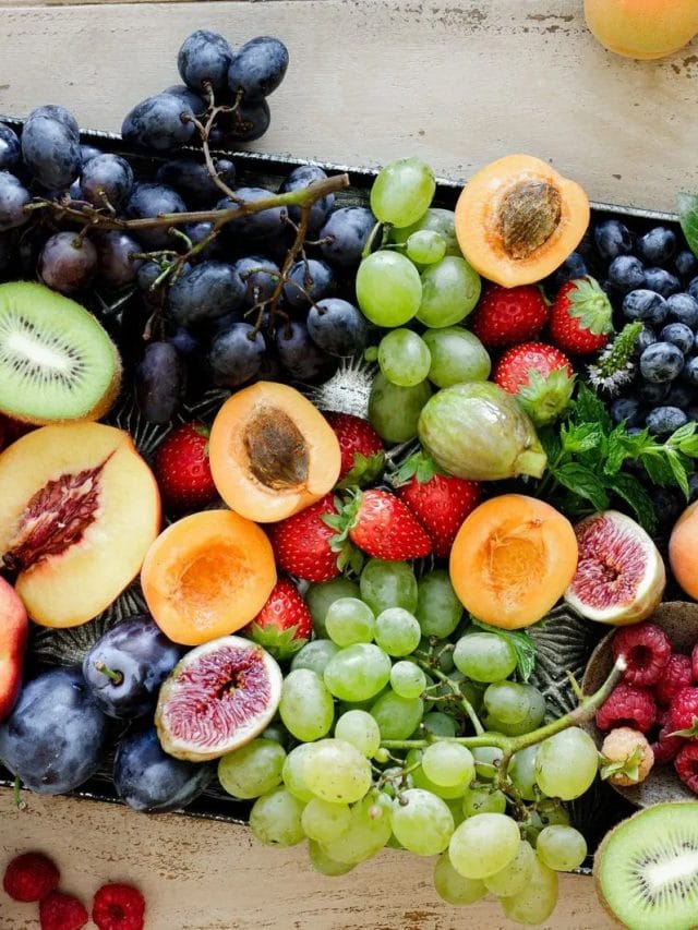 ਸਰਦੀਆਂ ਵਿਚ ਕਿਹੜੇ ਫਲ ਨਹੀਂ ਖਾਣੇ ਚਾਹੀਦੇ, ਜਾਣੋ