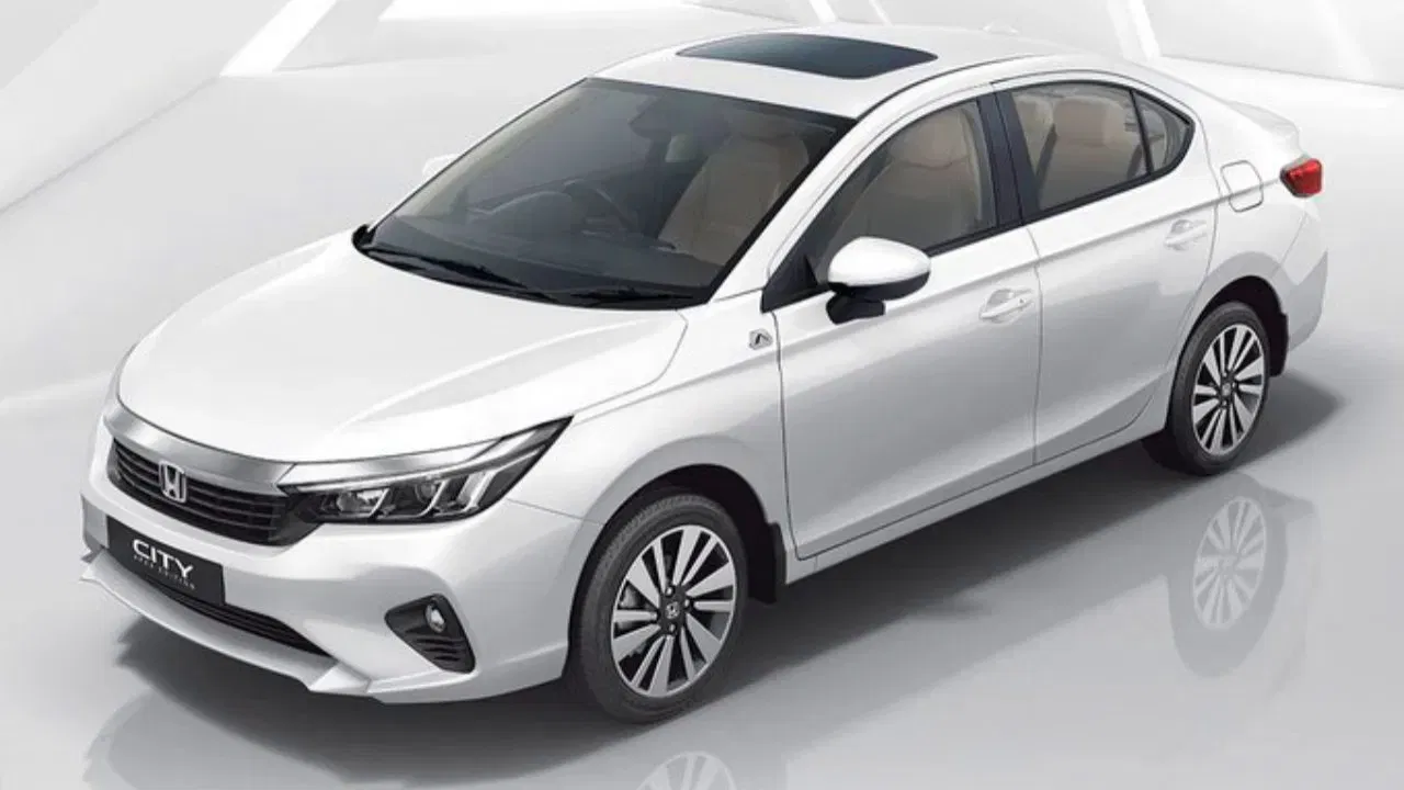Honda City Price: ਇਸ ਪ੍ਰਸਿੱਧ ਸੇਡਾਨ ਦੇ ਸਾਰੇ ਵੇਰੀਐਂਟ, ਬੇਸ ਵੇਰੀਐਂਟ ਨੂੰ ਛੱਡ ਕੇ, ਲੈਵਲ 2 ADAS ਫੀਚਰਸ ਮਿਲਦੇ ਹਨ। ADAS ਨਾਲ ਲੈਸ ਵੇਰੀਐਂਟ ਦੀ ਕੀਮਤ ₹12.69 ਲੱਖ (ਐਕਸ-ਸ਼ੋਰੂਮ) ਤੋਂ ₹16.07 ਲੱਖ (ਐਕਸ-ਸ਼ੋਰੂਮ) ਤੱਕ ਹੈ। (ਫੋਟੋ: ਹੌਂਡਾ)