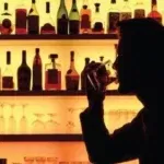 ਹੋਲੀ ਮੌਕੇ ਮੁਹਾਲੀ ਦੇ ਕੈਫੇ ‘ਚ ਵਿਕ ਰਹੀ ਸੀ ਚੰਡੀਗੜ੍ਹ ਦੀ ਸ਼ਰਾਬ, ਐਕਸਾਈਜ਼ ਵਿਭਾਗ ਨੇ ਦਿੱਤੀ ਦਬਿਸ਼