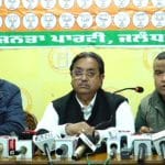 ਭਾਜਪਾ ਆਗੂ ਨੇ ਸਿੱਧੂ ‘ਤੇ ਕੀਤਾ ਸਵਾਲ ਹੱਸੀ ‘ਚ ਟਾਲਿਆ: ਕਿਹਾ- ਬਿਆਨ ‘ਤੇ ਬਿਆਨ ਦੇਣਾ ਸਹੀ ਨਹੀਂ, ਅਕਾਲੀ ਦਲ ਨਾਲ ਗੱਠਜੋੜ ਤੋਂ ਸਾਨੂੰ ਪ੍ਰੇਸ਼ਾਨੀ ਨਹੀਂ