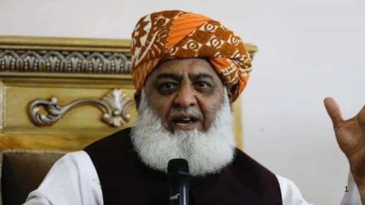 ਫਿਰ ਤਾਂ ਭਾਰਤ ਦਾ ਆਪ੍ਰੇਸ਼ਨ ਸਿੰਦੂਰ ਠੀਕ ਹੈ, ਇਸ ਪਾਕਿਸਤਾਨੀ ਨੇਤਾ ਨੇ ਅਫਗਾਨਿਸਤਾਨ ਤੇ ਪਾਕਿਸਤਾਨ ਨੂੰ ਘੇਰਿਆ