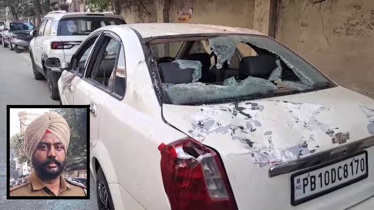 ਲੁਧਿਆਣਾ ਕੋਰਟ ਕੰਪਲੈਕਸ ਦੇ ਬਾਹਰ ਭਿੜੇ ਦੋ ਗੁੱਟ, ਇੱਕ ਦੂਜੇ ਤੇ ਤੇਜ਼ਧਾਰ ਹਥਿਆਰਾਂ ਨਾਲ ਹਮਲਾ, ਵਾਹਨਾਂ ਦੀ ਕੀਤੀ ਭੰਨਤੋੜ