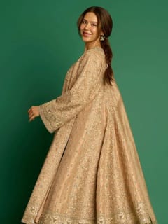 ਸੋਨਮ ਬਾਜਵਾ ਨੇ ਸ਼ੇਅਰ ਕੀਤੀਆਂ ਅਜਿਹੀਆਂ ਤਸਵੀਰਾਂ, ਸਾਦਗੀ ਦੇਖ ਫੈਂਸ ਹਾਰ ਬੈਠੇ ਦਿਲ...