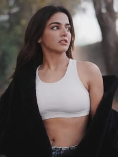 ਵਿਦੇਸ਼ ਘੁੰਮ ਰਹੀ ਵਾਮਿਕਾ ਗੱਬੀ ਦੀਆਂ ਖੂਬਸੁਰਤ ਤਸਵੀਰਾਂ...