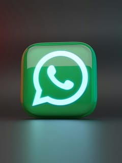 ਇਨ੍ਹਾਂ ਗਲਤੀਆਂ ਕਾਰਨ ਬੈਨ ਹੋ ਸਕਦਾ ਹੈ ਤੁਹਾਡਾ WhatsApp ਅਕਾਊਂਟ...