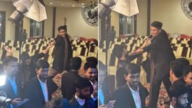 Video: ਲਾੜੇ-ਲਾੜੀ ਦੀ ਥਾਂ ਮੁੰਡਿਆਂ ਨੇ ਲੁੱਟੀ ਮਹਿਫਿਲ, ਦਿੱਤੀ ਤਗੜੀ ਪਰਫਾਰਮੈਂਸ