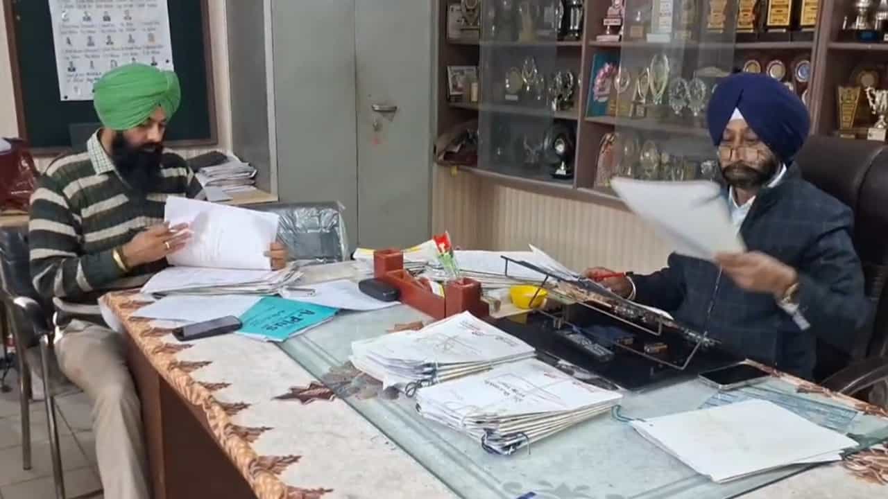 ਜ਼ਿਲ੍ਹਾ ਪ੍ਰੀਸ਼ਦ ਤੇ ਬਲਾਕ ਸੰਮਤੀ ਚੋਣਾਂ ਲਈ ਨਾਮਜ਼ਦਗੀ ਪੱਤਰਾਂ ਦੀ ਪੜਤਾਲ ਜਾਰੀ, ਸ਼ਾਮ ਤੱਕ ਆਵੇਗੀ ਫਾਈਨਲ ਲਿਸਟ