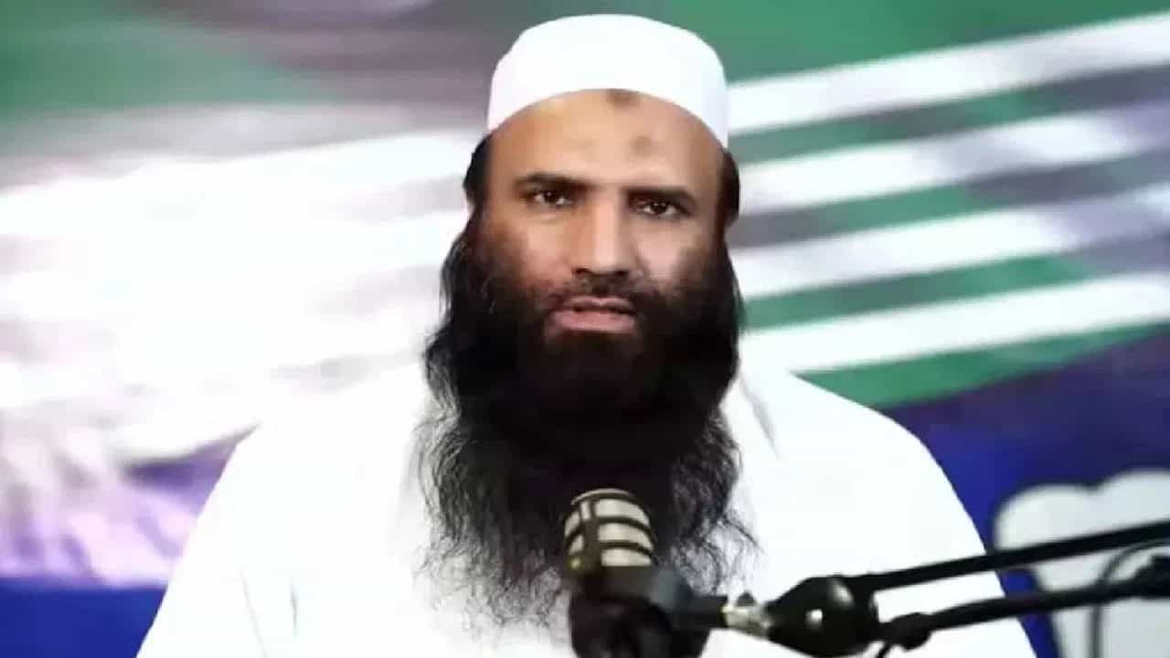 ਪਾਕਿ ਫੌਜ ਮੈਨੂੰ ਬੁਲਾਉਂਦੀ ਹੈ... ਇਸ ਅੱਤਵਾਦੀ ਨੇ ਖੁੱਲ੍ਹੇਆਮ ਖੋਲ੍ਹੀ ਪਾਕਿਸਤਾਨੀ ਫੌਜ ਦੀ ਪੋਲ ਪਾਕਿ ਫੌਜ ਮੈਨੂੰ ਬੁਲਾਉਂਦੀ ਹੈ... ਇਸ ਅੱਤਵਾਦੀ ਨੇ ਖੁੱਲ੍ਹੇਆਮ ਖੋਲ੍ਹੀ ਪਾਕਿਸਤਾਨੀ ਫੌਜ ਦੀ ਪੋਲ