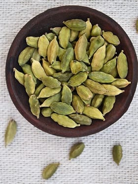 ਕਿਸ ਨੂੰ ਇਲਾਇਚੀ ਨਹੀ ਖਾਣੀ ਚਾਹੀਦੀ ਹੈ?