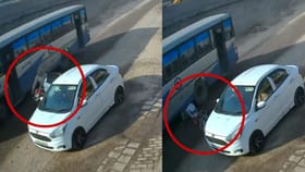 Shocking Video: ਰਾਜਪੁਰਾ ‘ਚ ਕਾਰ ਵਾਲੇ ਨੇ ਅਚਾਨਕ ਸੜਕ ਤੇ ਖੋਲ੍ਹ ਦਿੱਤਾ ਦਰਵਾਜਾ, ਟਕਰਾ ਕੇ ਬਾਈਕ ਸਵਾਰ ਬਜ਼ੁਰਗ ਬੱਸ ਥੱਲ੍ਹੇ ਆਇਆ; ਮੌਕੇ ਤੇ ਹੀ ਮੌਤ...