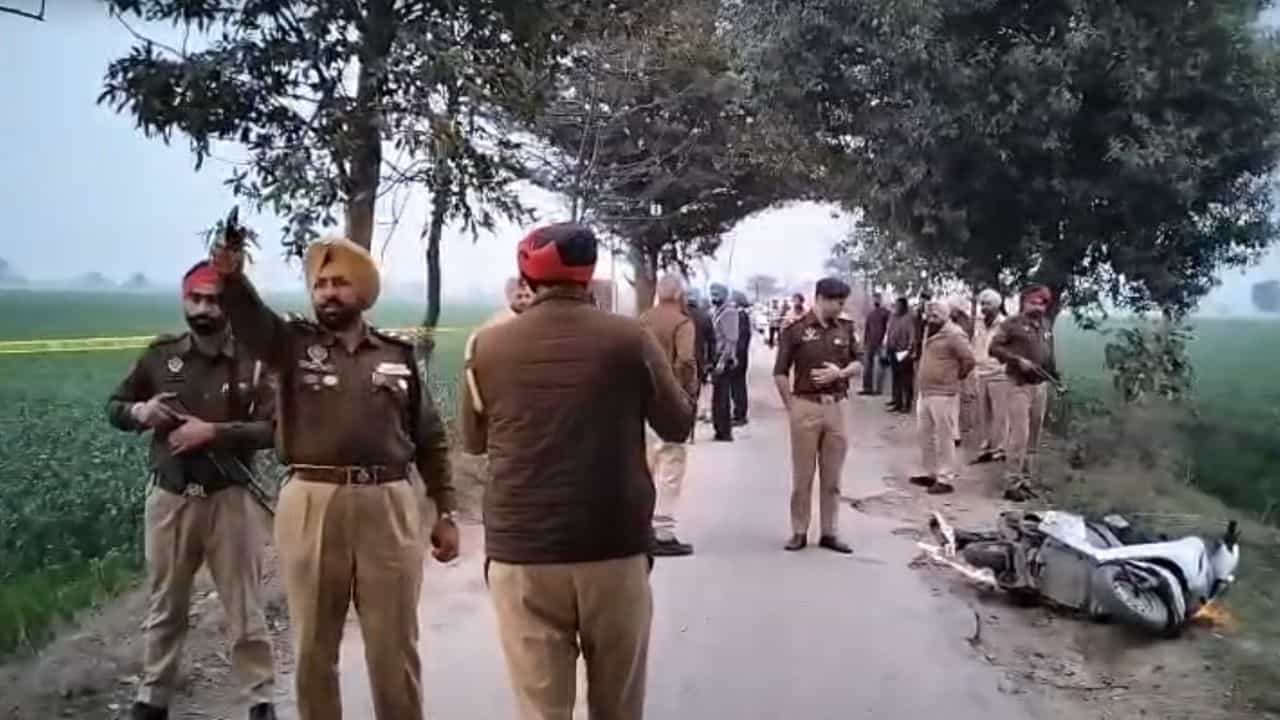 ਅੰਮ੍ਰਿਤਸਰ ਪੁਲਿਸ ਦੀ ਵੱਡੀ ਸਫਲਤਾ, ਕਤਲ ਕੇਸ ਵਿੱਚ ਫ਼ਰਾਰ ਮੁਲਜ਼ਮ ਮੁੱਠਭੇੜ ਤੋਂ ਬਾਅਦ ਕਾਬੂ; 4 ਕਾਰਤੂਸ ਵੀ ਹੋਏ ਬਰਾਮਦ