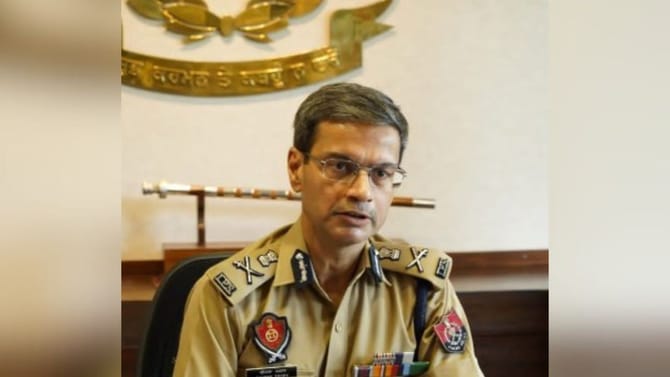 ਪੰਜਾਬ 'ਚ ਗੈਂਗਸਟਰਾਂ 'ਤੇ ਵਾਰ, ਆਪਰੇਸ਼ਨ ਪ੍ਰਹਾਰ, 72 ਘੰਟਿਆ 'ਚ 3260 ਮੁਲਜ਼ਮ ਕਾਬੂ