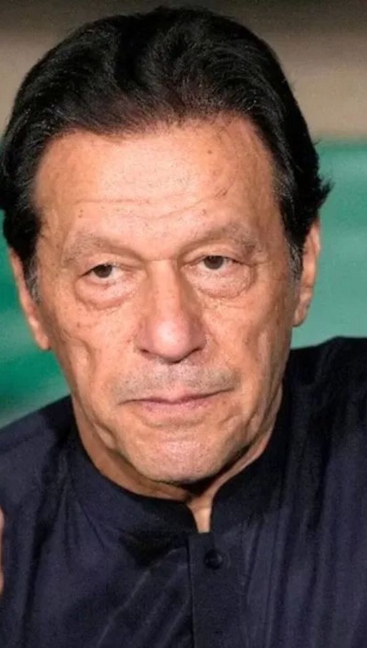 ਇਮਰਾਨ ਖਾਨ ਦੀਆਂ 85% ਅੱਖਾਂ ਦੀ ਰੌਸ਼ਨੀ ਚਲੀ ਗਈ, ਸਮਰਥਕਾਂ 'ਚ ਗੁੱਸਾ