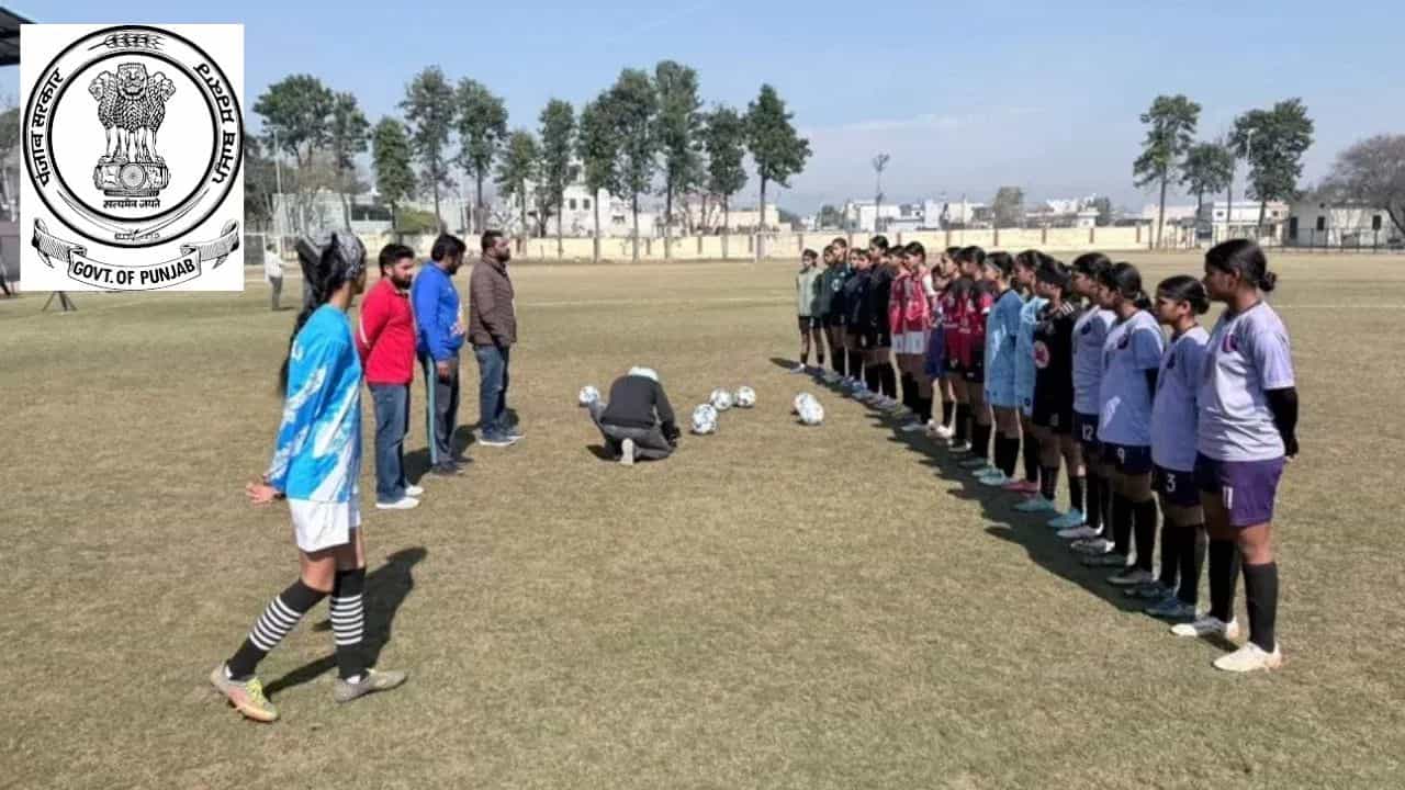 News9 Indian Tigers & Tigresses: ਮਾਹਿਲਪੁਰ ਦੇ ਮੈਦਾਨ ਚ ਦਿਖਿਆ ਫੁੱਟਬਾਲ ਦਾ ਜੁਨੂੰਨ, ਟਰਾਇਲ ਲਈ ਖਿਡਾਰੀਆਂ ਦੀ ਲੱਗੀ ਭਾਰੀ ਭੀੜ