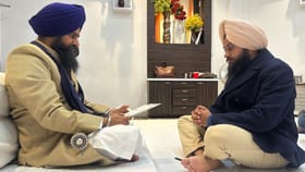 ਸਿਮਰਨਜੀਤ ਮਾਨ ਦੇ ਦੋਹਤੇ ਨੇ ਜਥੇਦਾਰ ਨੂੰ ਸੌਂਪਿਆ ਮੁਆਫ਼ੀਨਾਮਾ, ਕੀਤੀ ਖਿਮਾ ਯਾਚਨਾ