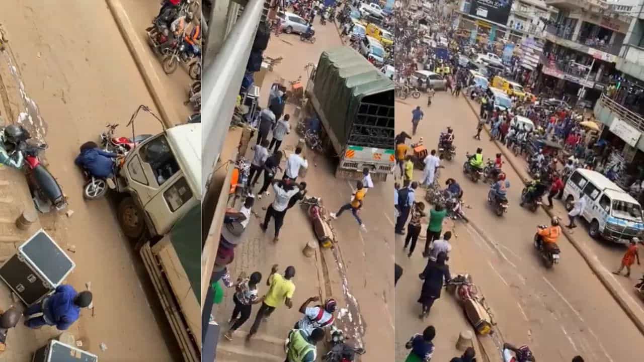 Viral Video: ਟਰੱਕ ਡਰਾਈਵਰ ਬਣਿਆ ਬੇਰਹਿਮ, ਬਾਈਕ ਸਵਾਰ ਤੇ ਚੜਾ ਦਿੱਤੀ ਗੱਡੀ; ਦੇਖੋ ਵੀਡੀਓ Viral Video: ਟਰੱਕ ਡਰਾਈਵਰ ਬਣਿਆ ਬੇਰਹਿਮ, ਬਾਈਕ ਸਵਾਰ ਤੇ ਚੜਾ ਦਿੱਤੀ ਗੱਡੀ; ਦੇਖੋ ਵੀਡੀਓ