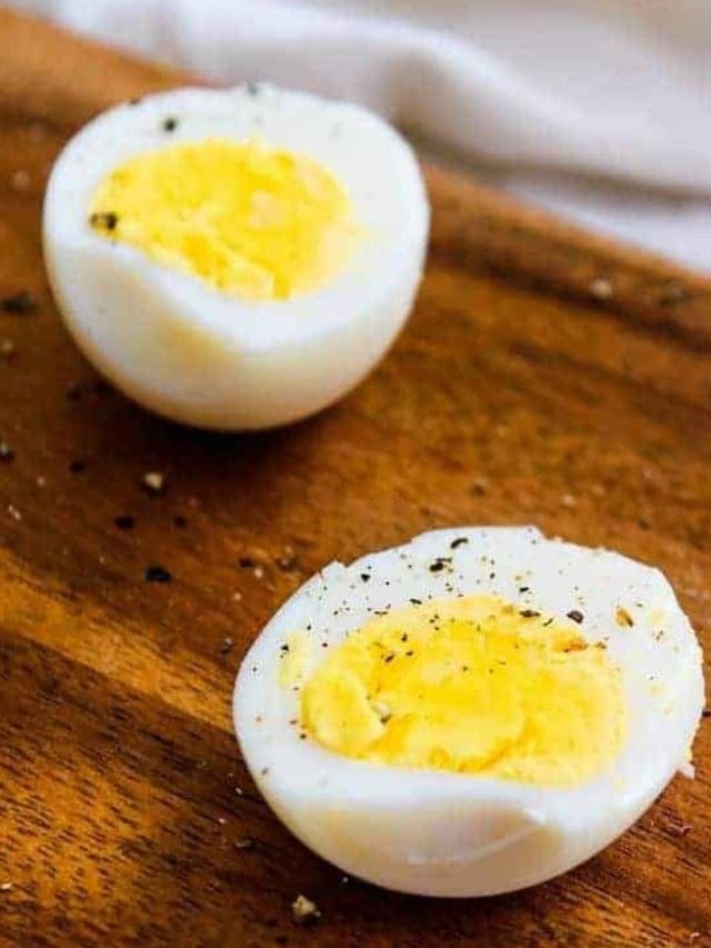 ਉਬਲਿਆ ਆਂਡਾ ਜਾਂ ਆਮਲੇਟ... ਸਿਹਤ ਲਈ ਕਿਹੜਾ ਜ਼ਿਆਦਾ ਫਾਇਦੇਮੰਦ?