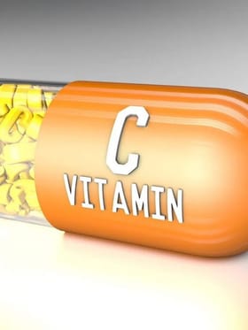 ਆਂਵਲਾ ਅਤੇ ਨਿੰਬੂ ਕਿਸ ਵਿੱਚ ਵੱਧ ਵਿਟਾਮਿਨ C? ਇਸ ਦੇ ਫਾਇਦੇ ਵੀ ਜਾਣੋ