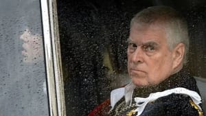 ਐਪਸਟੀਨ ਫਾਈਲ ਦੀ ਸੇਕ ਪਹੁੰਚੀ ਸਲੋਵਾਕੀਆਬ੍ਰਿਟੇਨ ਤੱਕ, ਸਾਬਕਾ ਪ੍ਰਿੰਸ ਘੇਰੇ 'ਚ