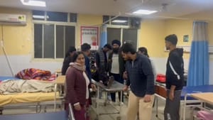 ਗੁਰਦਾਸਪੁਰ: ਰਾਤ ਦਾ ਖਾਣਾ ਖਾਣ ਤੋਂ ਬਾਅਦ ਸਕੂਲੀ ਬੱਚਿਆਂ ਦੀ ਵਿਗੜੀ ਸਿਹਤ ਗੁਰਦਾਸਪੁਰ: ਰਾਤ ਦਾ ਖਾਣਾ ਖਾਣ ਤੋਂ ਬਾਅਦ ਸਕੂਲੀ ਬੱਚਿਆਂ ਦੀ ਵਿਗੜੀ ਸਿਹਤ