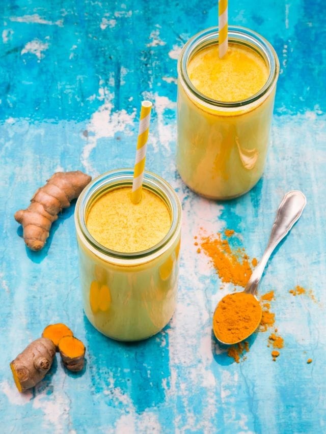 ਹਲਦੀ ਵਾਲੇ ਦੁੱਧ ਵਿੱਚ ਮਿਲਾਓ ਇਹ ਛੋਟੀ ਜਿਹੀ ਚੀਜ਼, ਮਿਲਣਗੇ ਦੁੱਗਣੇ ਫਾਇਦੇ