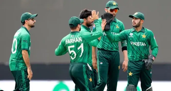 ਪਾਕਿਸਤਾਨ ਅਜੇ ਵੀ ਕਰ ਸਕਦਾ ਸੈਮੀਫਾਈਨਲ ਲਈ ਕਵਾਲੀਫਾਈ, ਇਹ ਹਨ ਸਮੀਕਰਨ