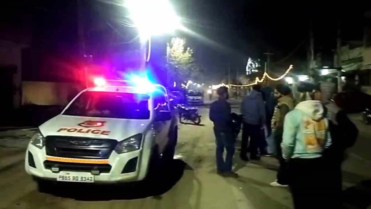 ਜਲੰਧਰ: ਨਸ਼ੇ ਦੇ ਕਾਰੋਬਾਰ ਦਾ ਪਰਿਵਾਰ ਨੇ ਕਰ ਰਿਹਾ ਸੀ ਵਿਰੋਧ, ਅੱਧੀ ਰਾਤ ਘਰ ਚ ਵੜ ਕੇ ਬਦਮਾਸ਼ਾਂ ਦੀ ਗੁੰਡਾਗਰਦੀ