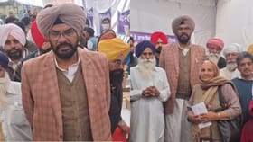 ਅਜਨਾਲਾ ‘ਚ ਲੱਗੇ ਵਿਸ਼ੇਸ਼ ਮੈਡੀਕਲ ਕੈਂਪ ਦਾ ਬਜ਼ੁਰਗਾਂ ਨੇ ਲਿਆ ਲਾਹਾ, ਵਿਧਾਇਕ ਧਾਲੀਵਾਲ ਨੇ ਕੀਤੀ ਸ਼ਿਰਕਤ...